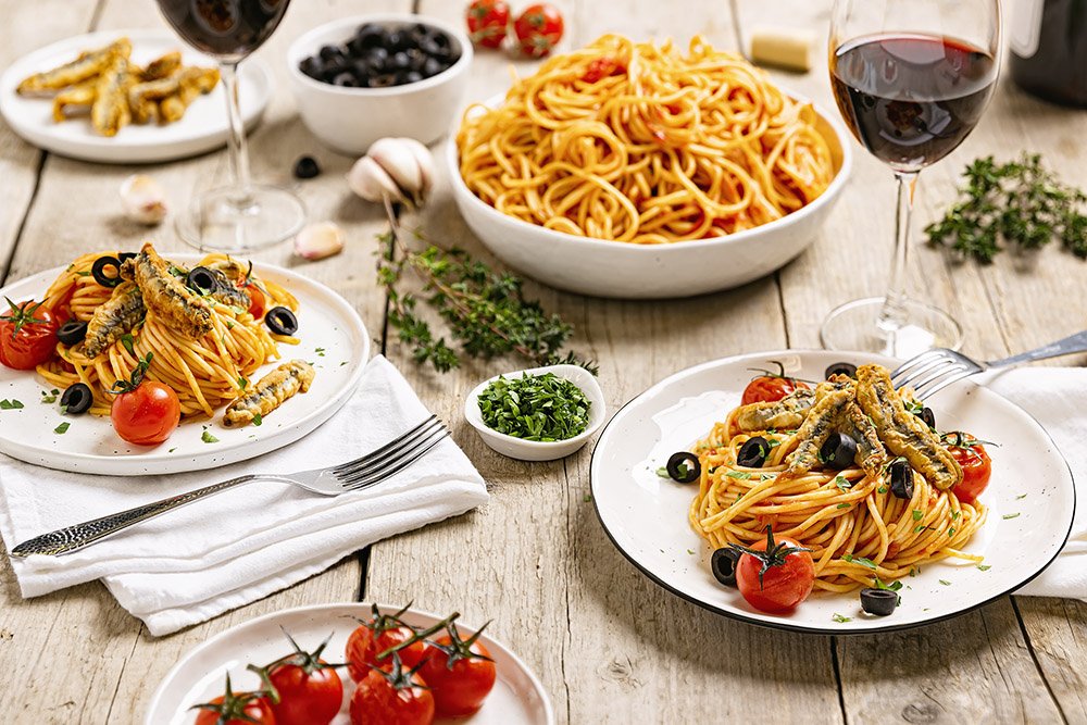 Spaghetti 'Puttanesca' Met Gefrituurde Ansjovis