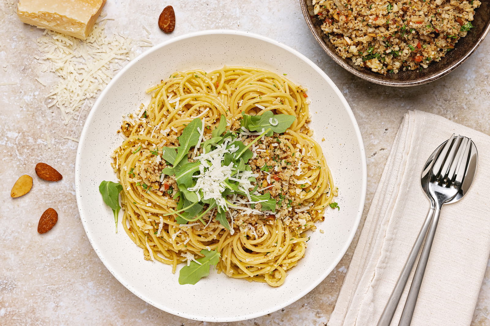 Pasta Pangrattato Met Bloemkool