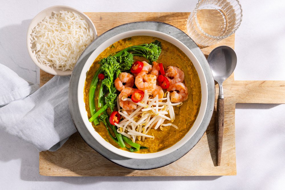 Yellow curry met garnalen en rijst