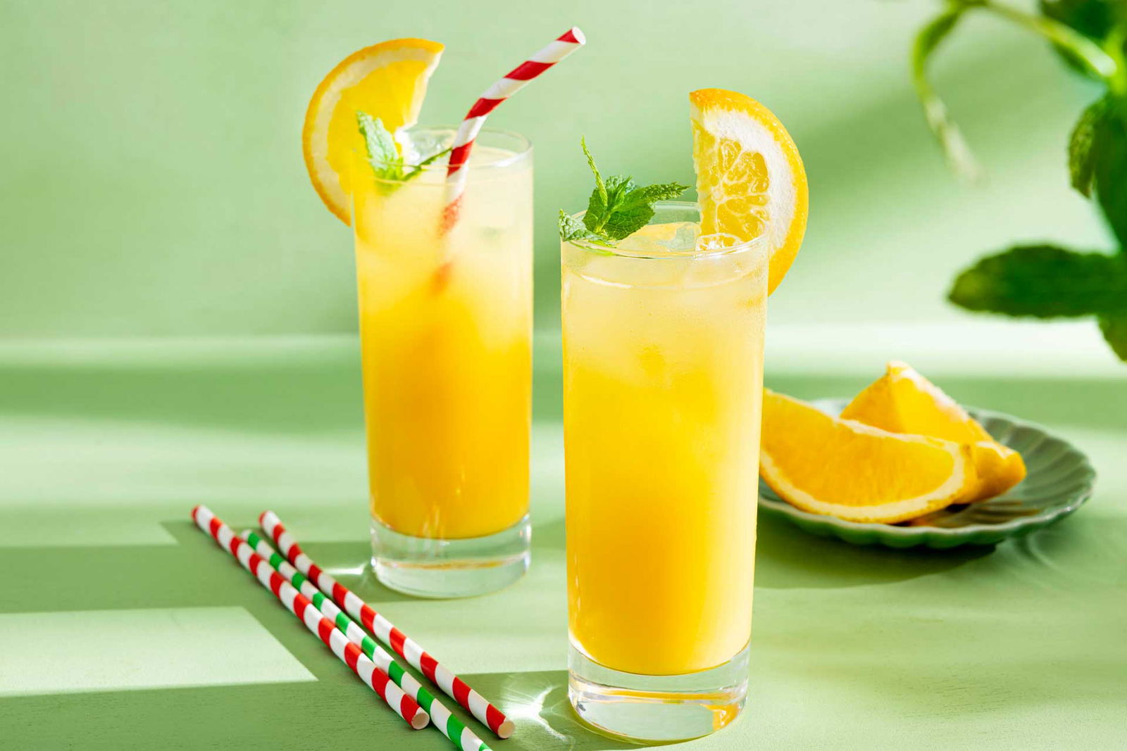 Romige Advocaat Cocktail Met Sinaasappel