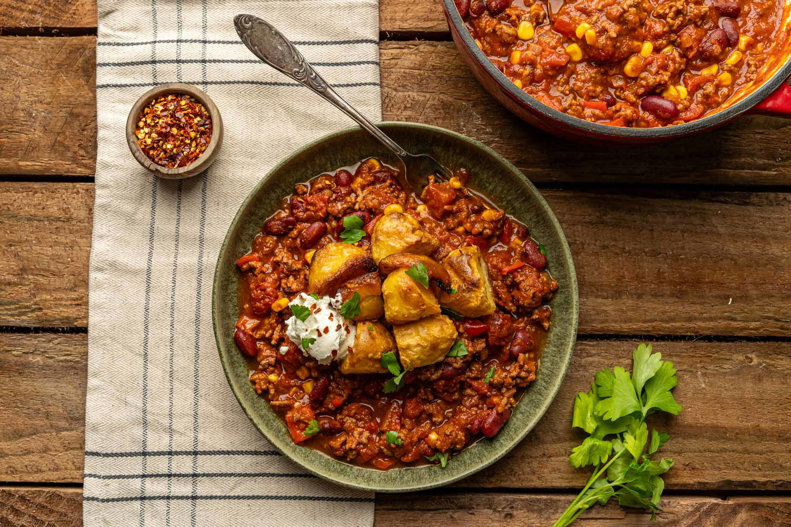 Chili con carne met aardappelen