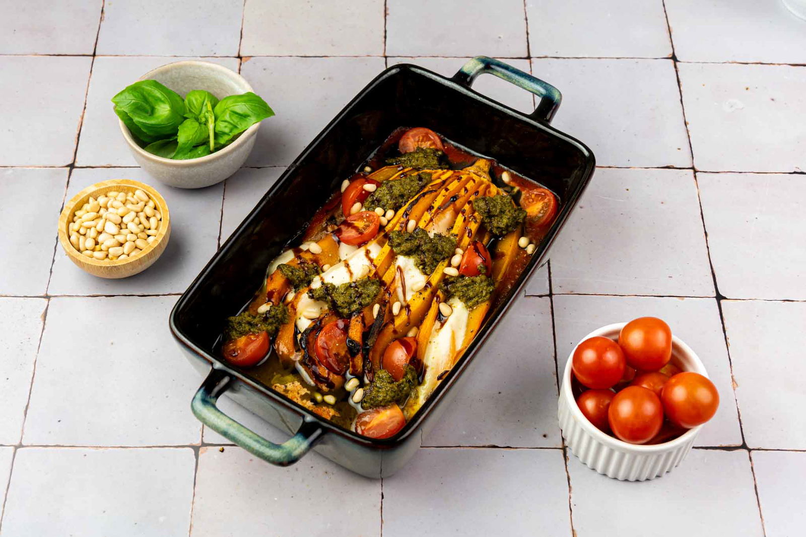 Hasselback Pompoen Caprese