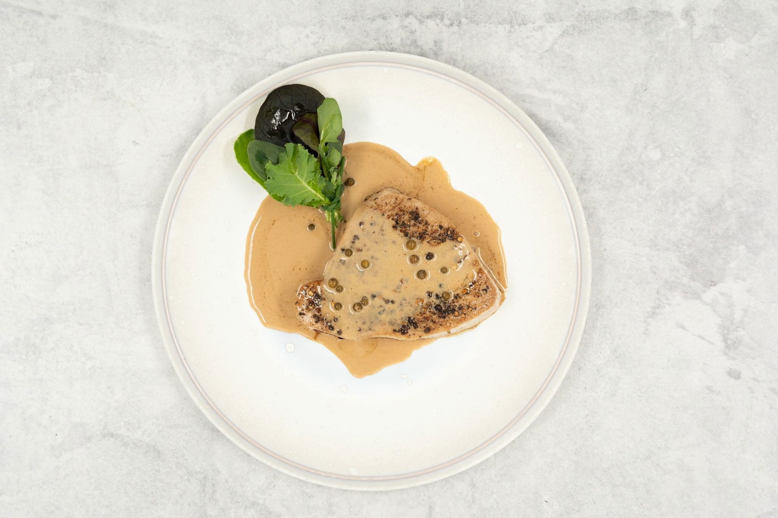 Tonijnsteak Met Pepersaus